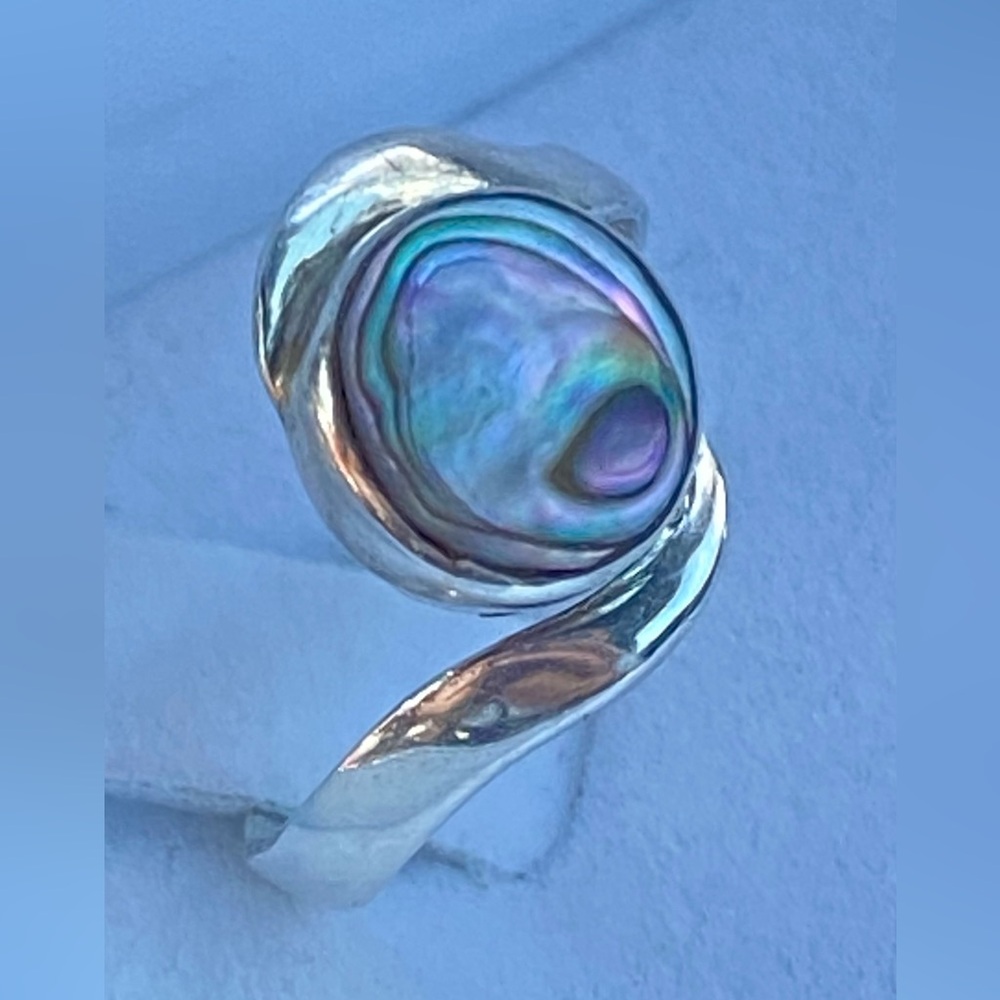 Elegant Silver Abalone Shell Ring (10)